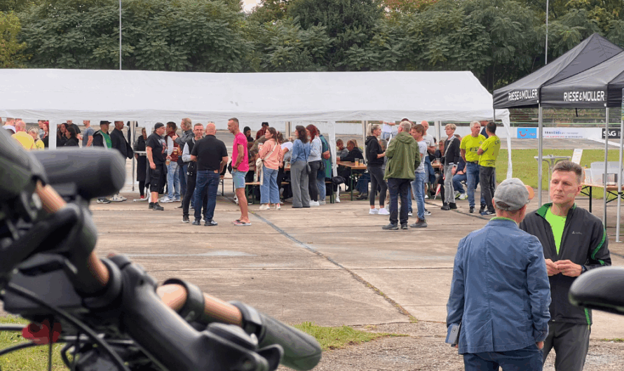 Firma ROHRER INDUSTRIESERVICE GROUP rettet  AfterWork-Party auf der Merseburger Radrennbahn